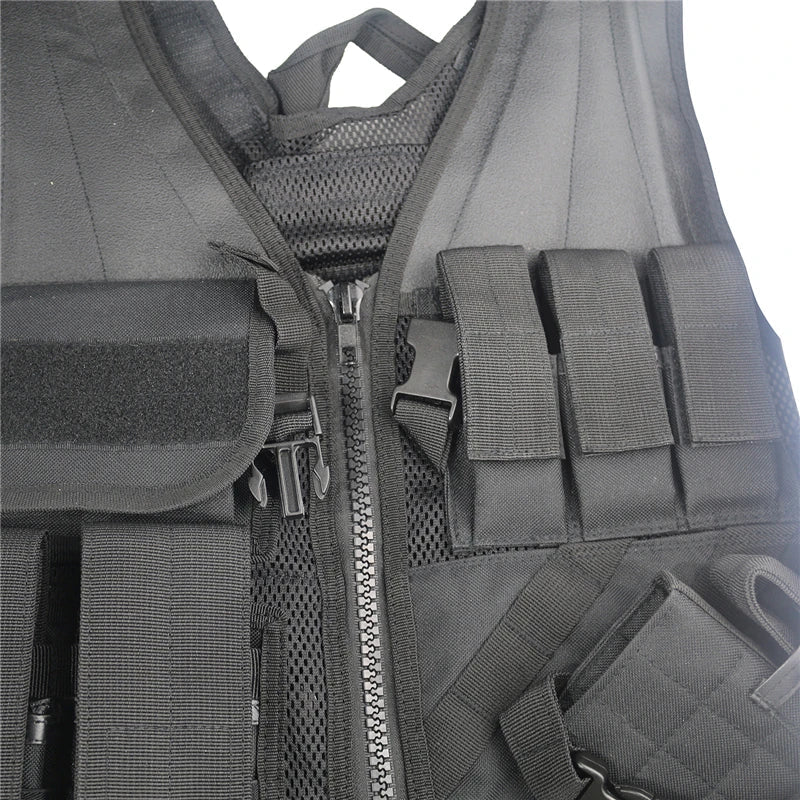 LQ11015-Multi-Pocket Mesh Ventilated Men Tactical Vest (Adjustable Straps)