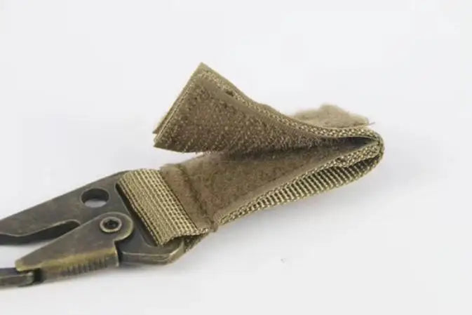 LT20034-Tactical MOLLE Metal Carabiner Keychain (Velcro Belt Clip, 2-Pack)